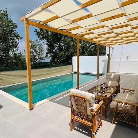 Kovuk Villalari-villa Selen Private Pool And Jacuzzi *
